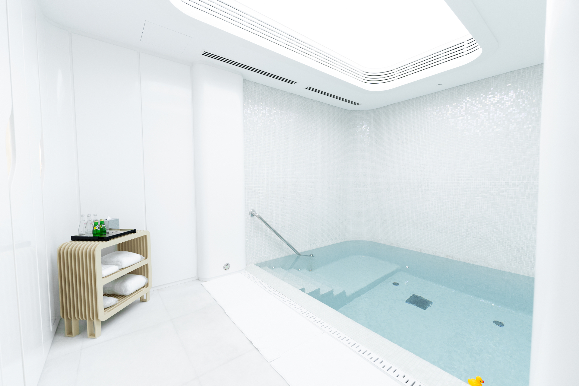 Cold plunge pool at Lifecore